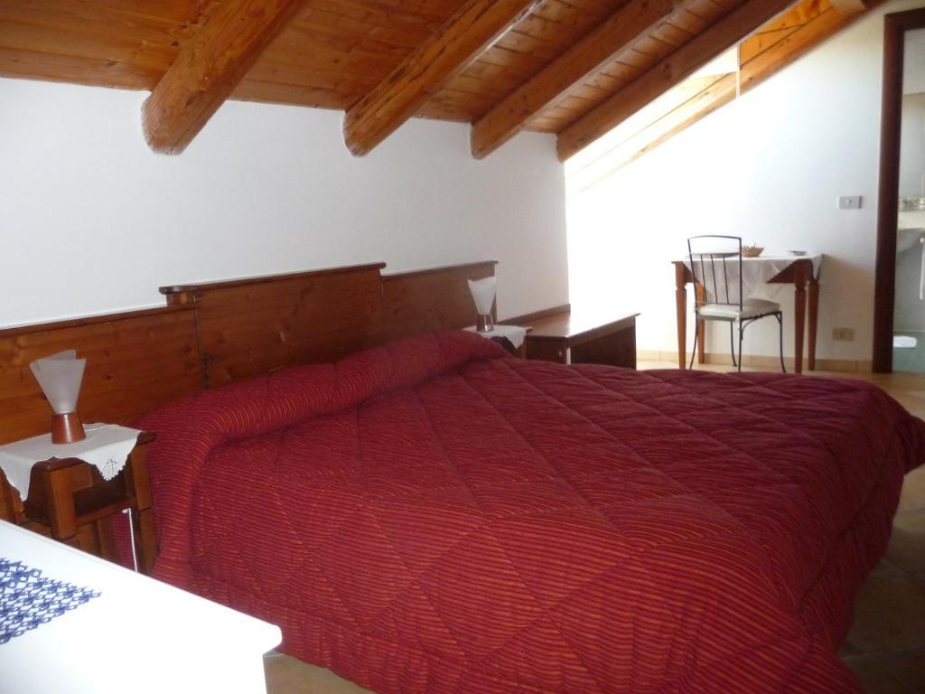 Agriturismo Cascina Vrona Villa Monteu Roero Екстериор снимка